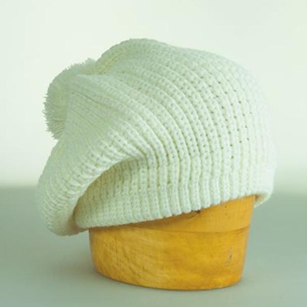 Dámska pletená predĺžená čiapka
