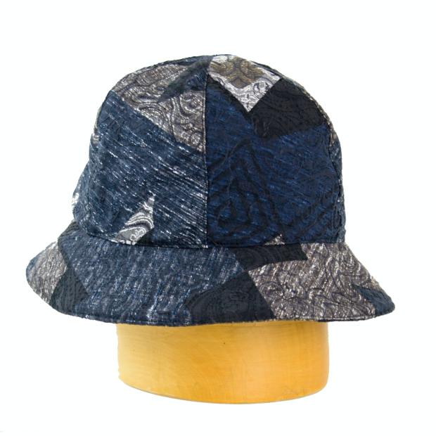 Dámsky dielkový klobúk pestrofarebný