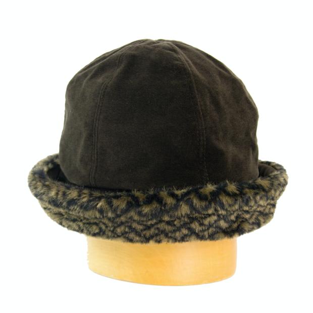 Dámsky klobúk s guľatou hlavou