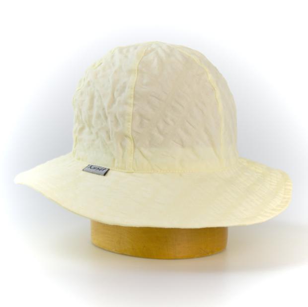 Dámsky krepový klobúk s dielkovou hlavou
